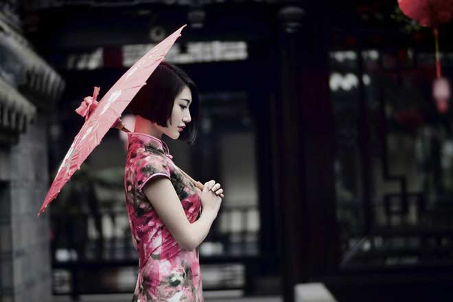柔韌各個(gè)部位的局部瑜伽-腰部運(yùn)