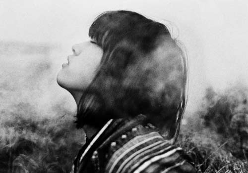 瑜伽冥想：迅速改善昏沉