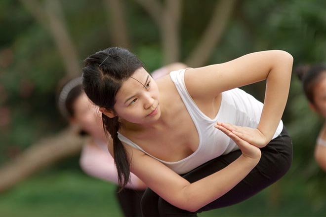 瑜伽減壓冥想：對付發(fā)熱發(fā)脹
