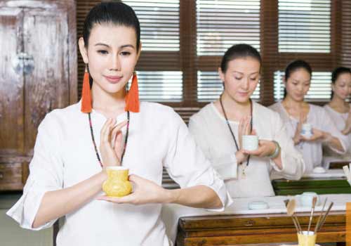 瑜伽是如何達(dá)到養(yǎng)生效果的？