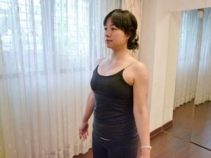視線與肩頸，辦公時(shí)的小動(dòng)作