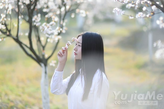 瑜伽有助于釋放壓力，從精神上消除肥胖之源