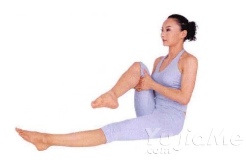 改善循環(huán)系統(tǒng)-膝蓋旋轉(zhuǎn)彎曲式4