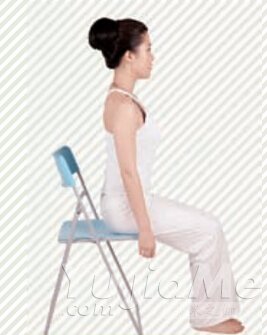 坐姿扭轉(zhuǎn)式4