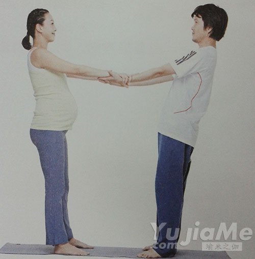 情侶瑜伽之強(qiáng)化腿肌1