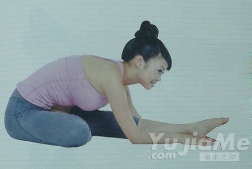 半蓮花單腿背部伸展式4